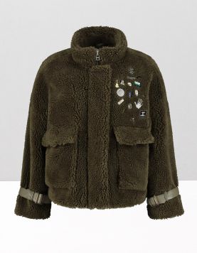 lola-pins-coat